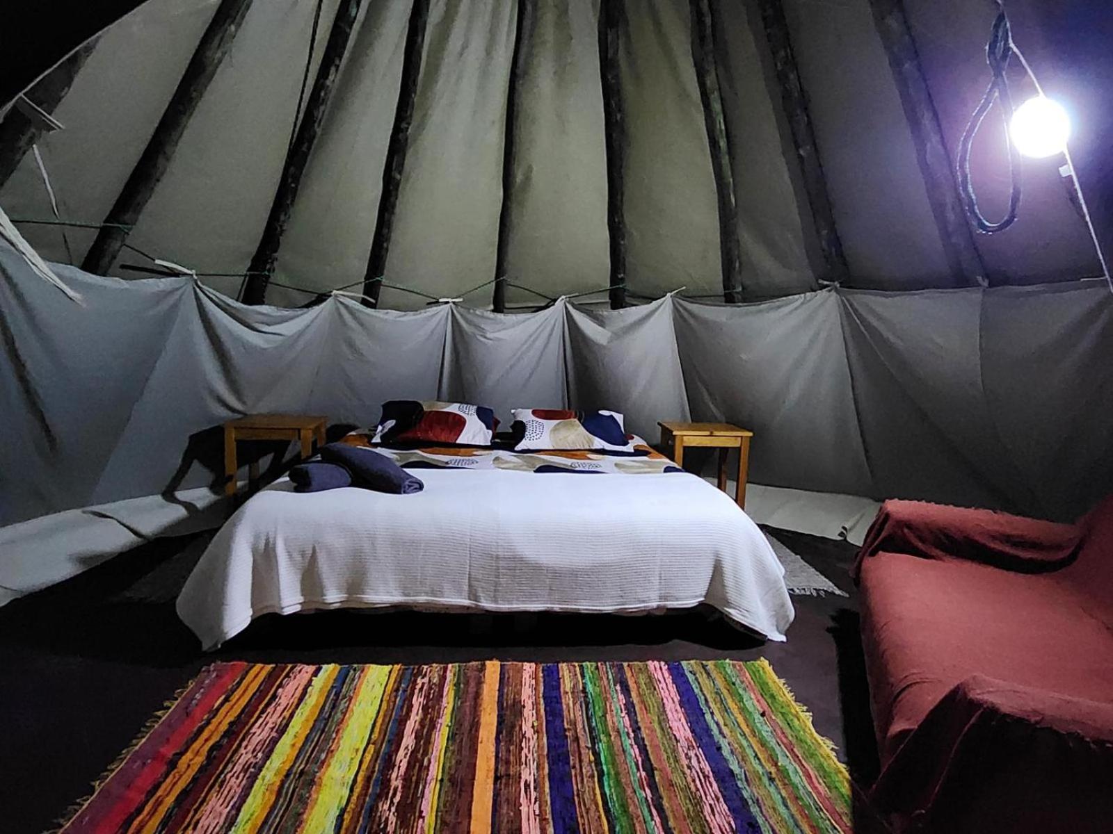 Tsitsikamma Wolf Sanctuary Eco Cabins & Teepees 斯托姆勒菲 外观 照片