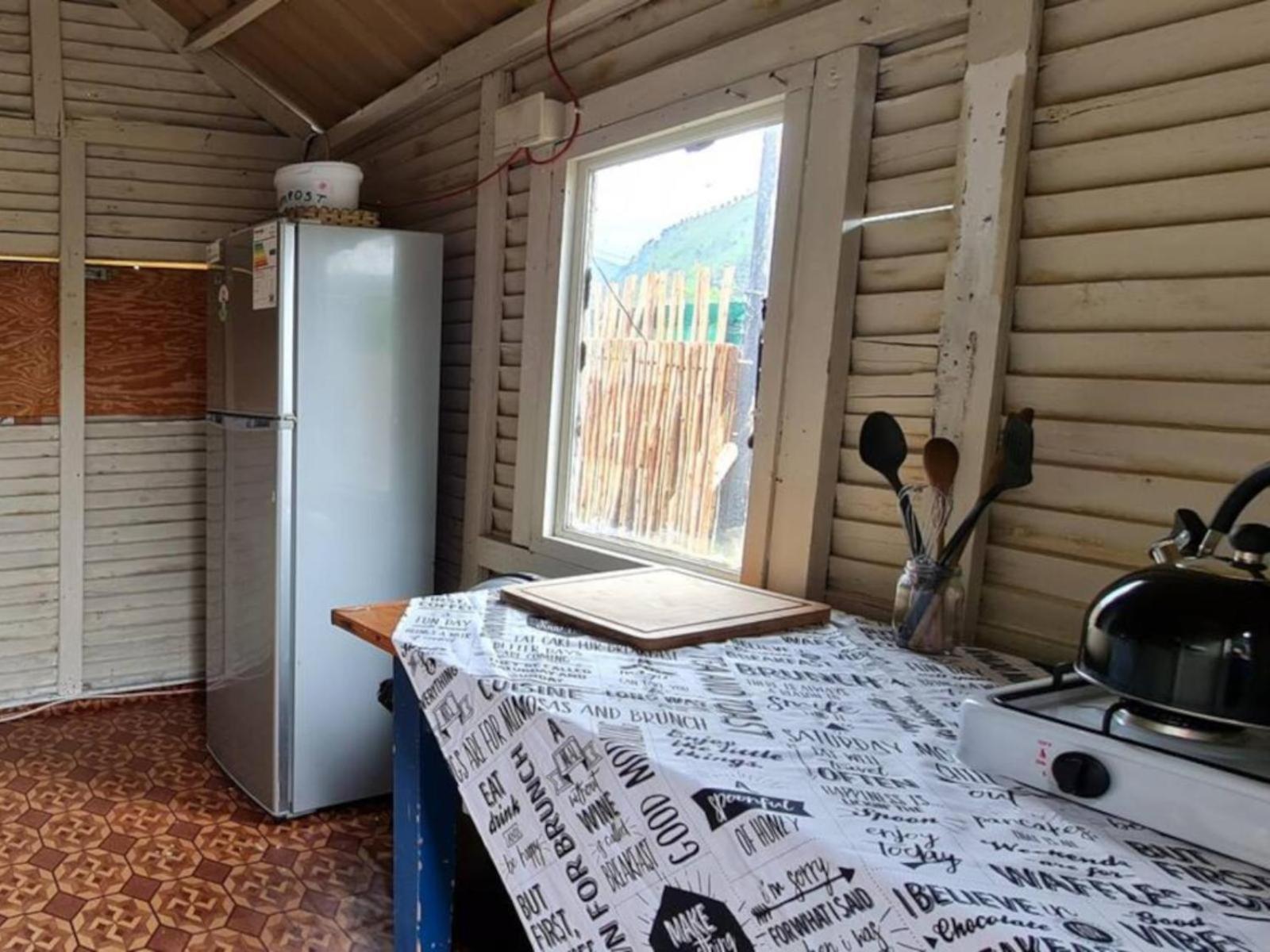 Tsitsikamma Wolf Sanctuary Eco Cabins & Teepees 斯托姆勒菲 外观 照片