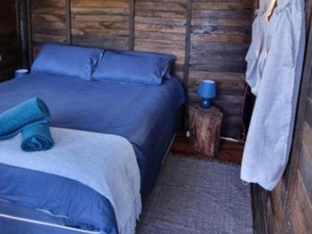 Tsitsikamma Wolf Sanctuary Eco Cabins & Teepees 斯托姆勒菲 客房 照片